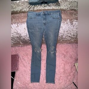 Hollister low rise jean leggings size 5 Regular style
